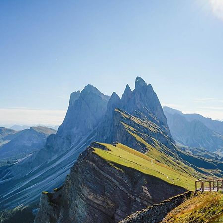 Hotel Cosmea 4 Stars - Your Dolomites Experience Ortisei Esterno foto